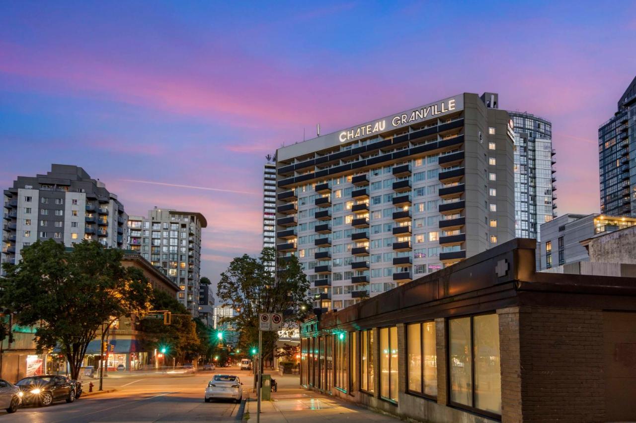 Best Western Premier Chateau Granville Hotel & Suites & Conference Centre photo