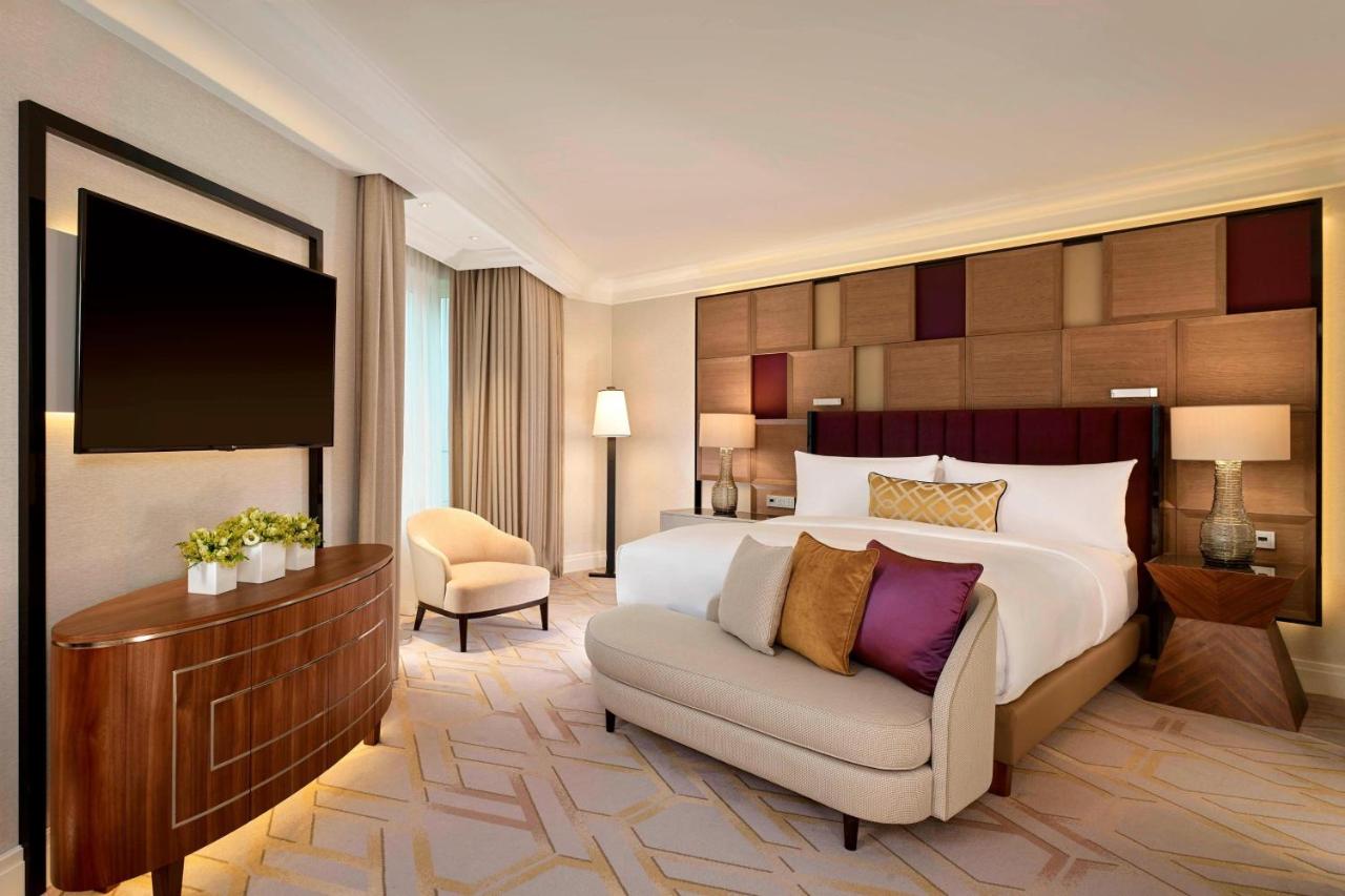 The Ritz-Carlton, Berlin photo