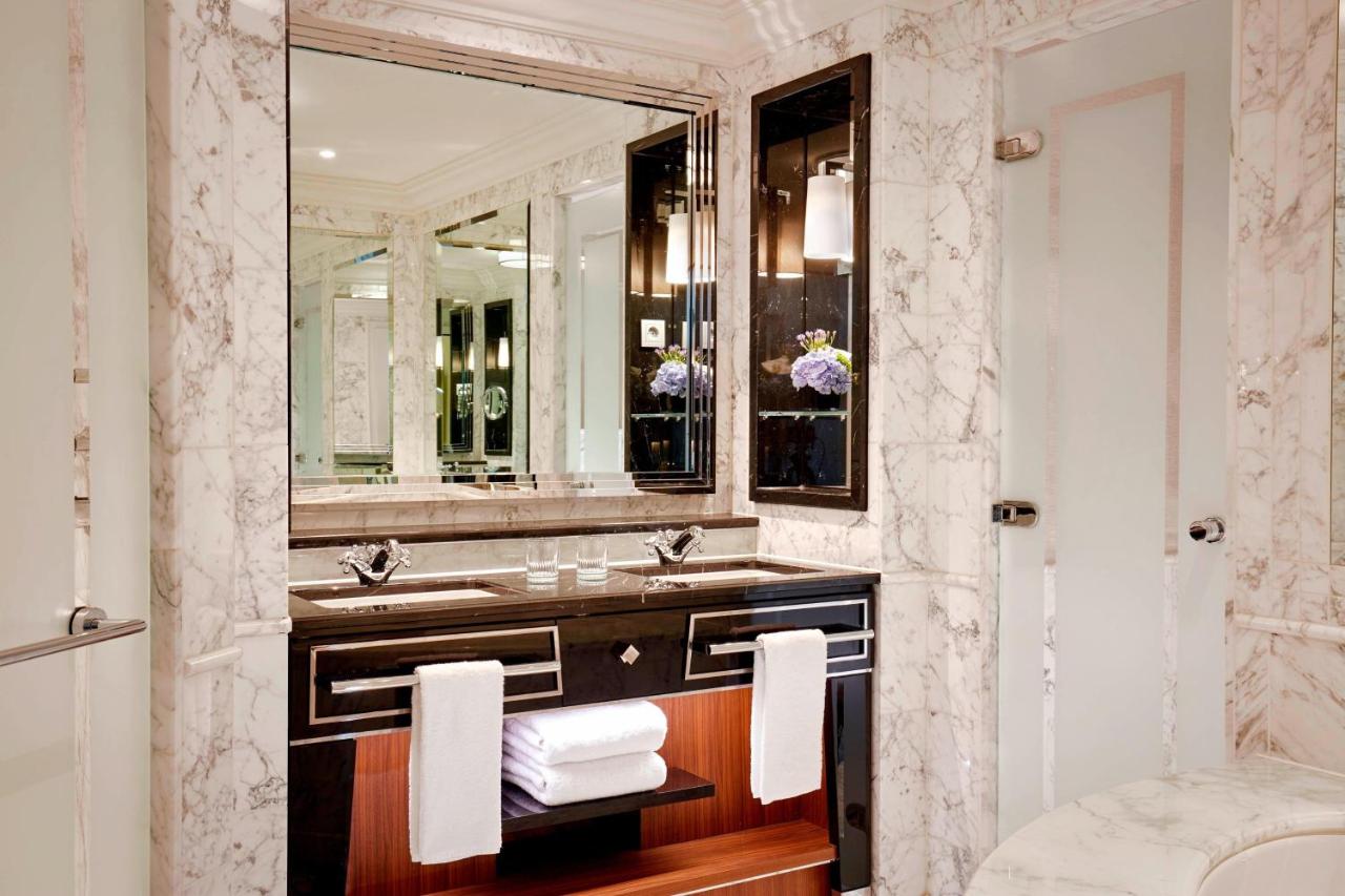 The Ritz-Carlton, Berlin photo