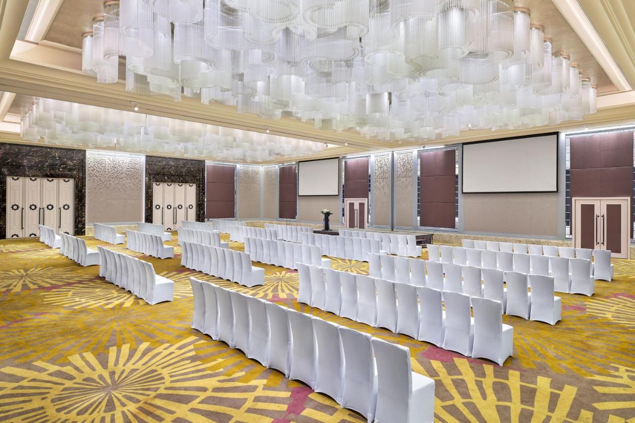 The St. Regis Shanghai Jingan photo