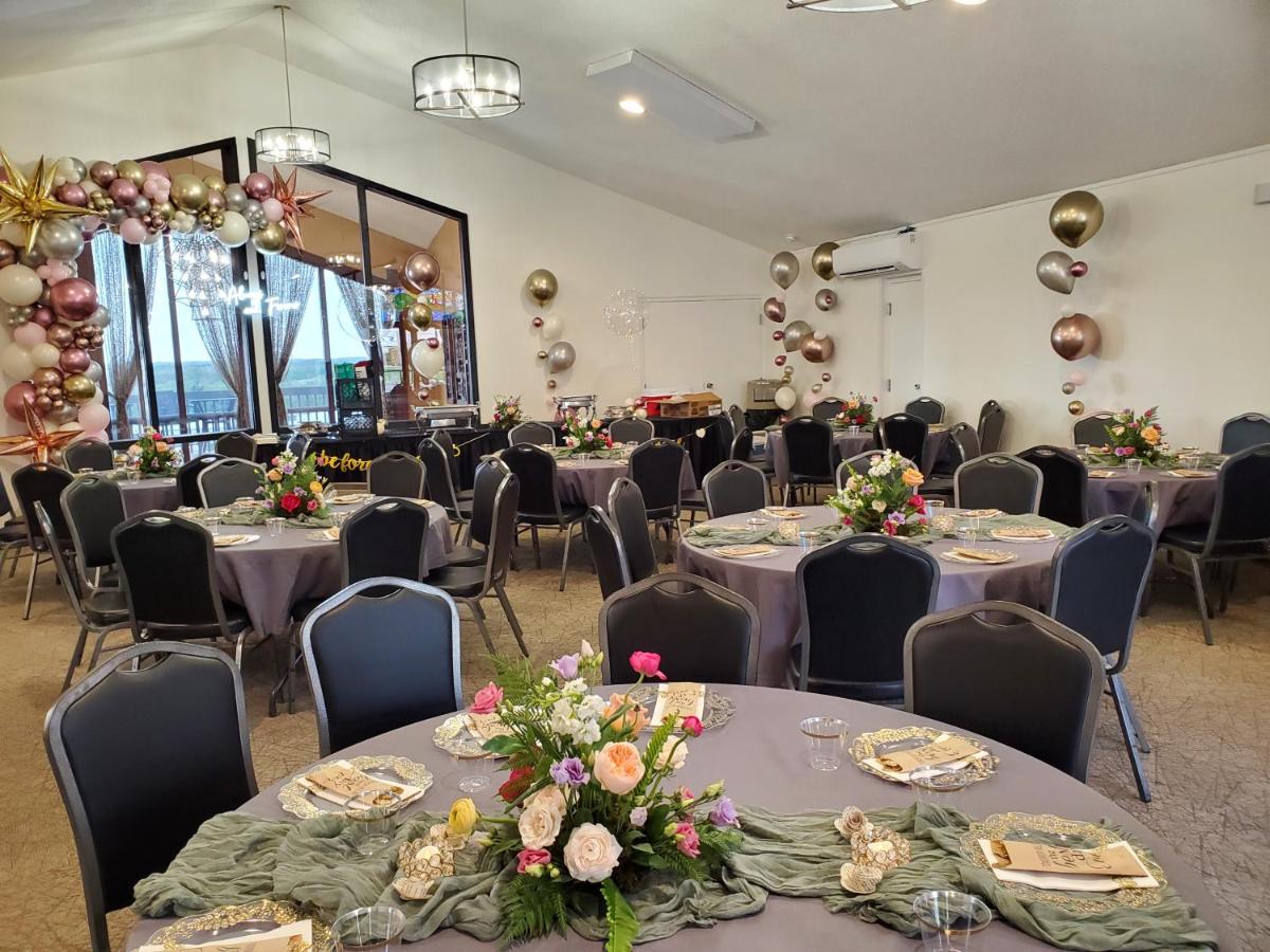 PINEMARK Inn Suites Events — photo 16