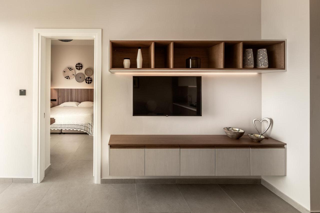 Anemi Hotel & Suites photo