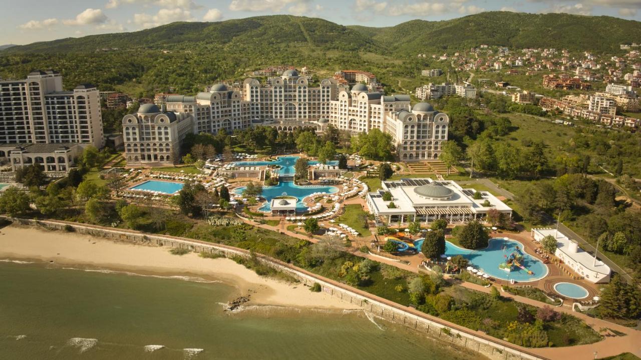Dreams Sunny Beach Resort and Spa - Premium All Inclusive photo