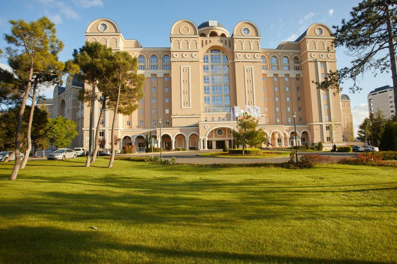 Dreams Sunny Beach Resort and Spa - Premium All Inclusive photo