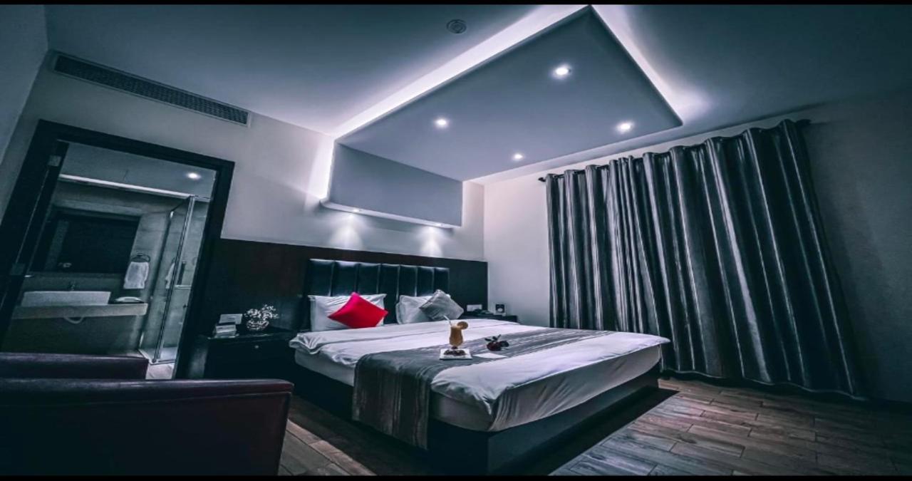 Jounieh Suites Boutique Hotel photo