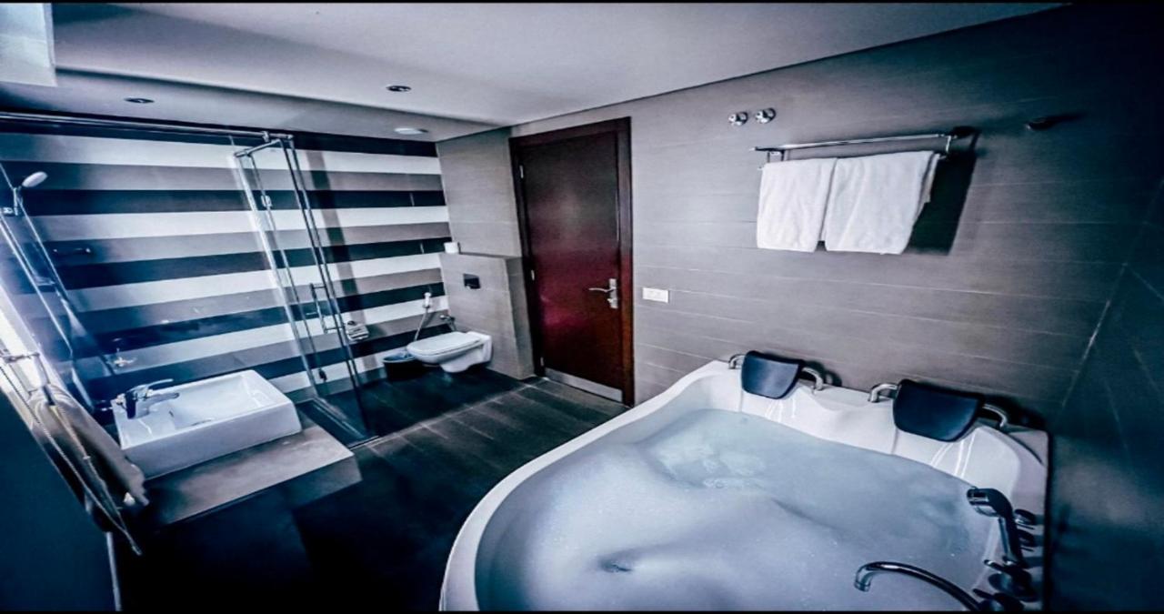 Jounieh Suites Boutique Hotel photo