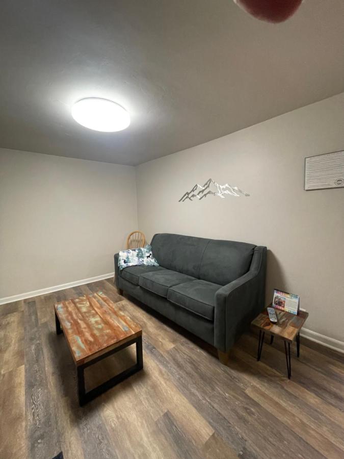 Woodland Motel — photo 11