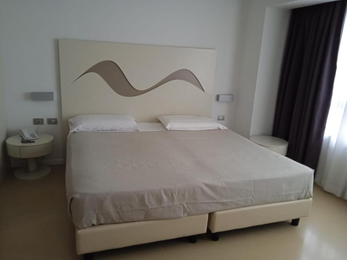 Hotel Poseidon photo