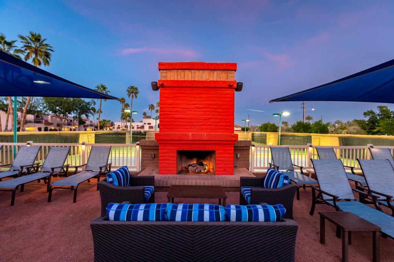 Scottsdale Camelback Resort — photo 23