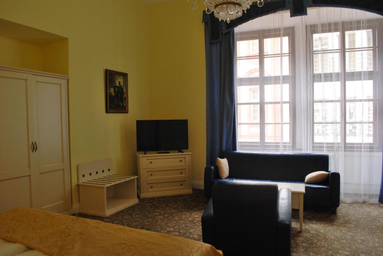 Hotel Metamorphis photo