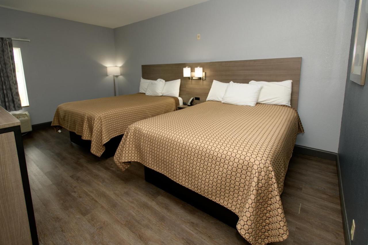 HomeTown Inn-Ringgold — photo 7