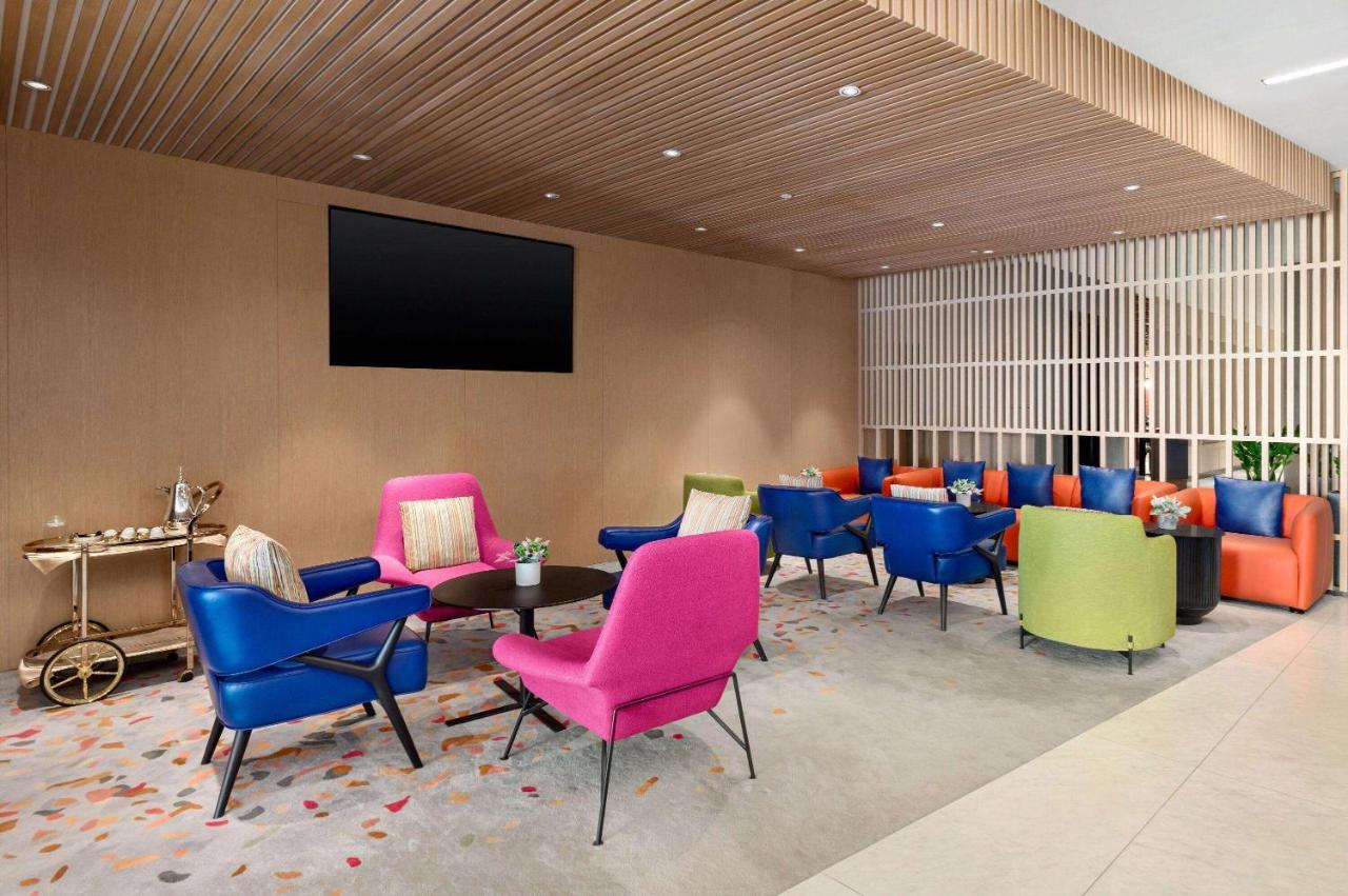 La Quinta by Wyndham Dubai Jumeirah photo