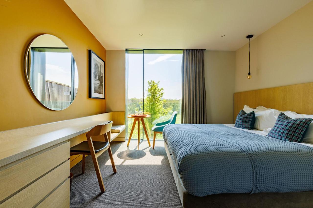 Main Lodge superior Room