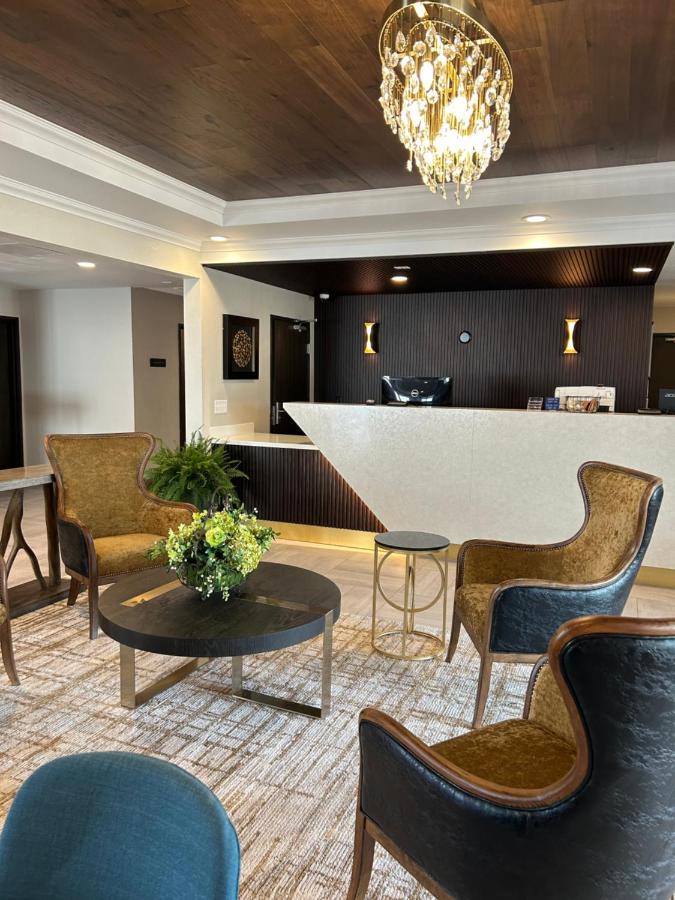 Brady Hotel — photo 1