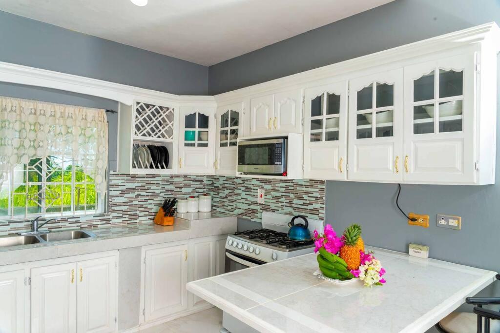 Bungalow on the Terrace - 2