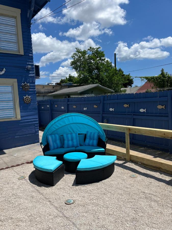 Blue Little Havana — photo 19