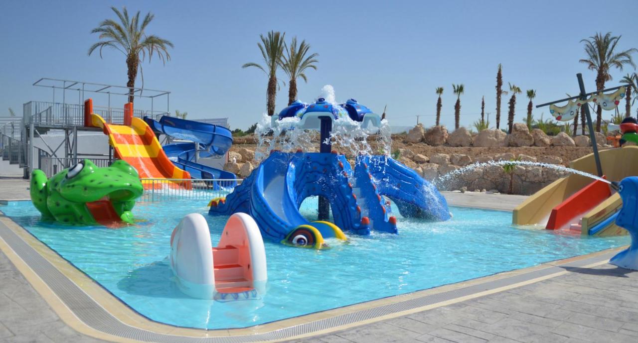 King Evelthon Beach Hotel & Resort photo