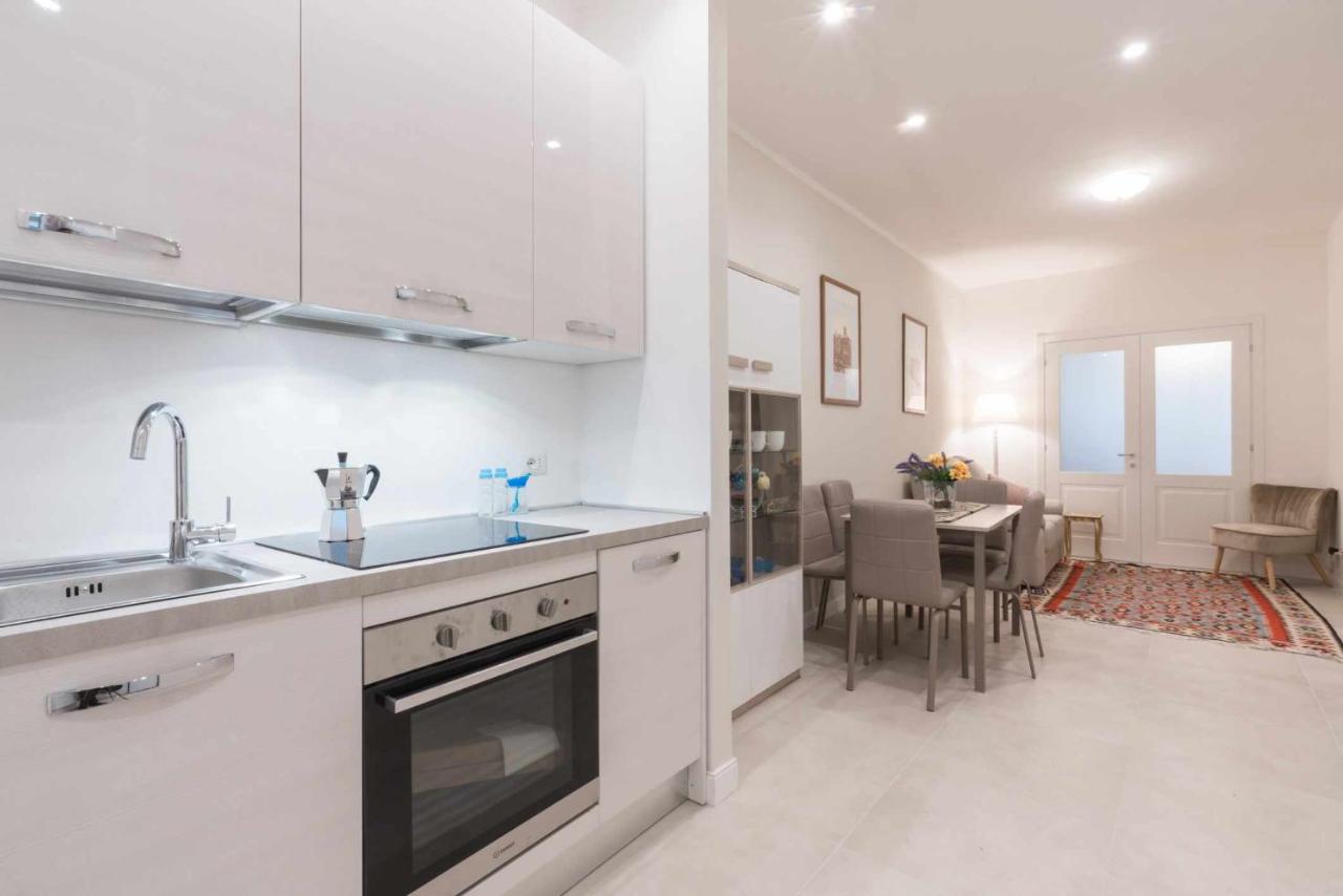 Bargello Apartment With Two Bedroom - 3