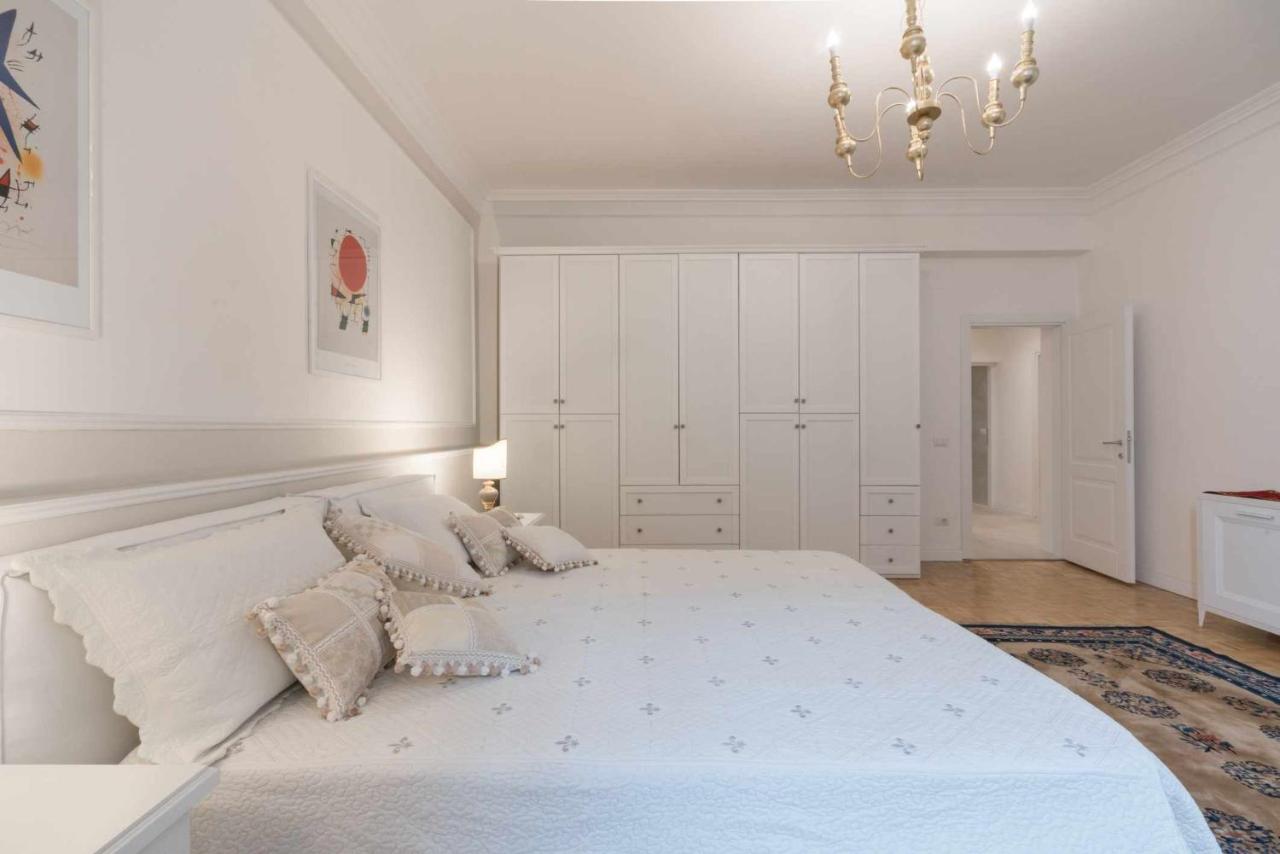 Bargello Apartment With Two Bedroom - 4