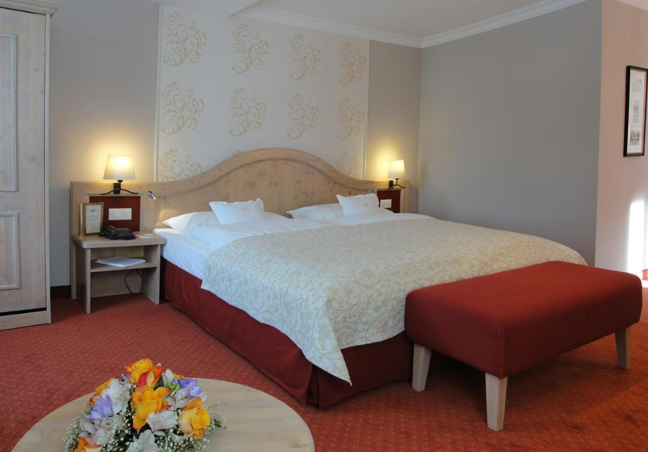 Romantik Hotel Schweizerhof photo