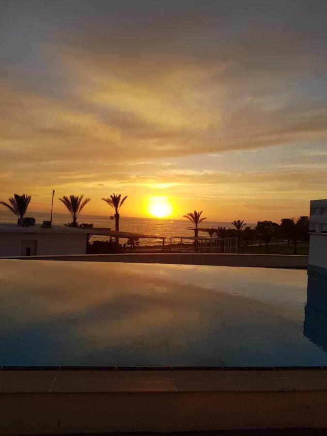 King Evelthon Beach Hotel & Resort photo