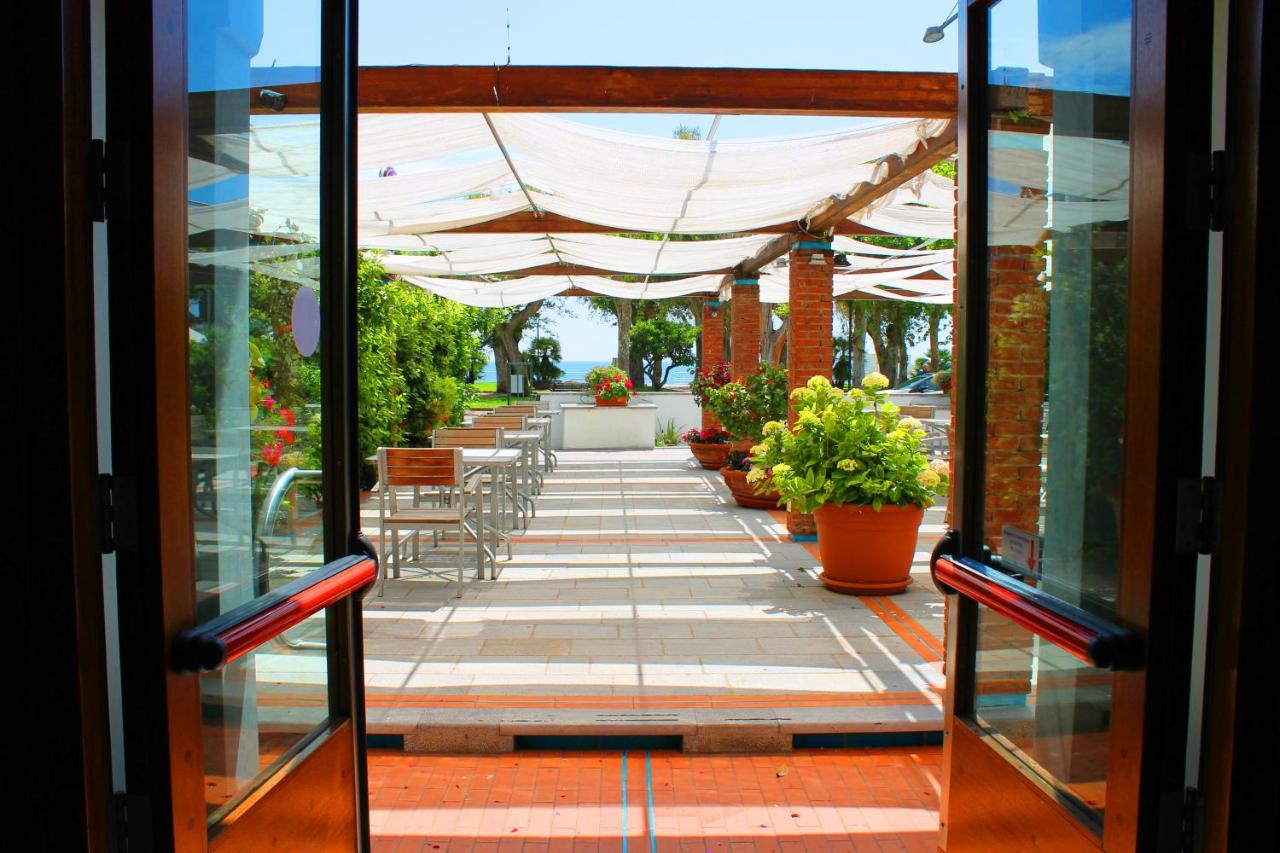 Hotel Pisacane photo