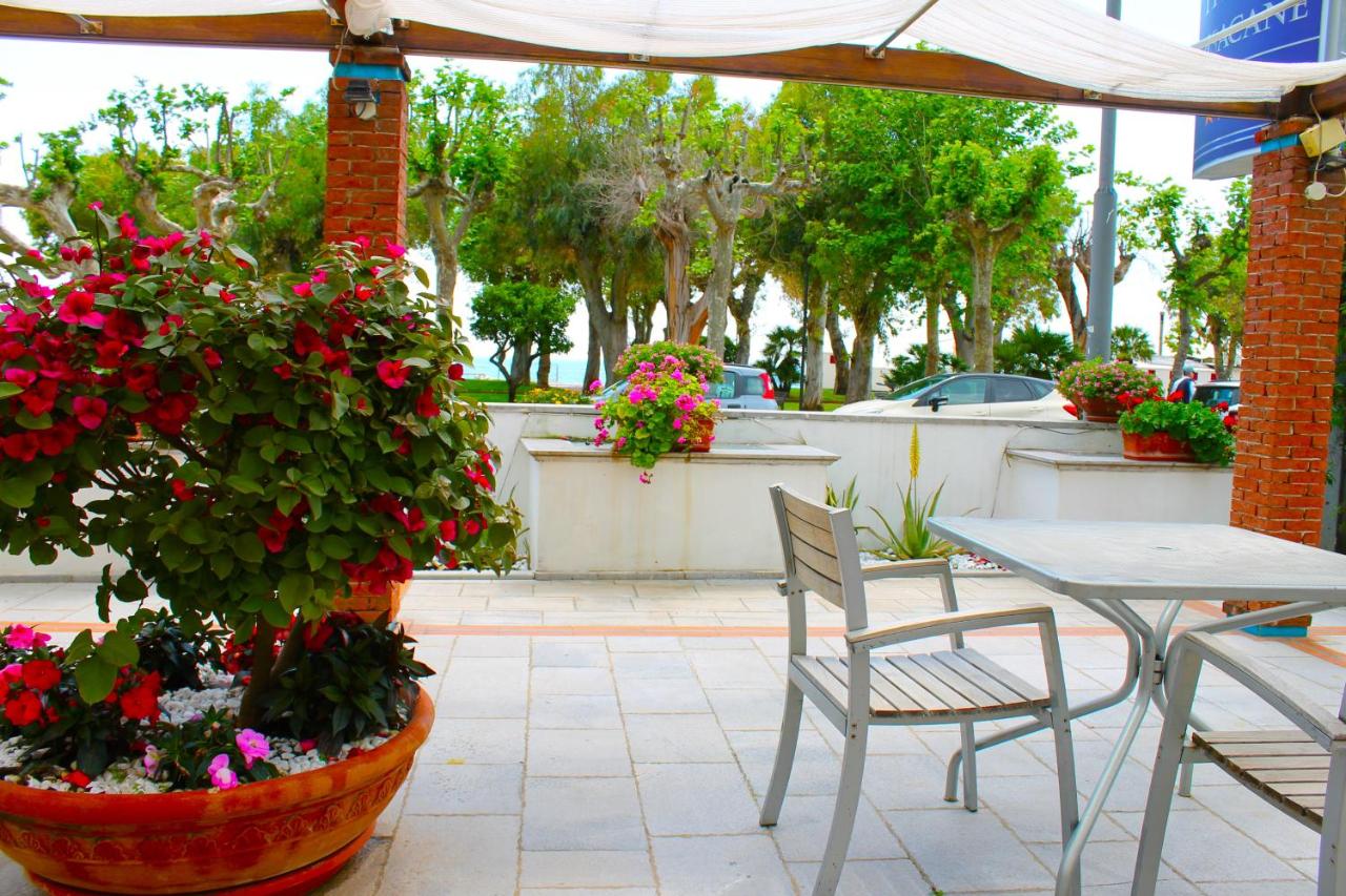 Hotel Pisacane photo