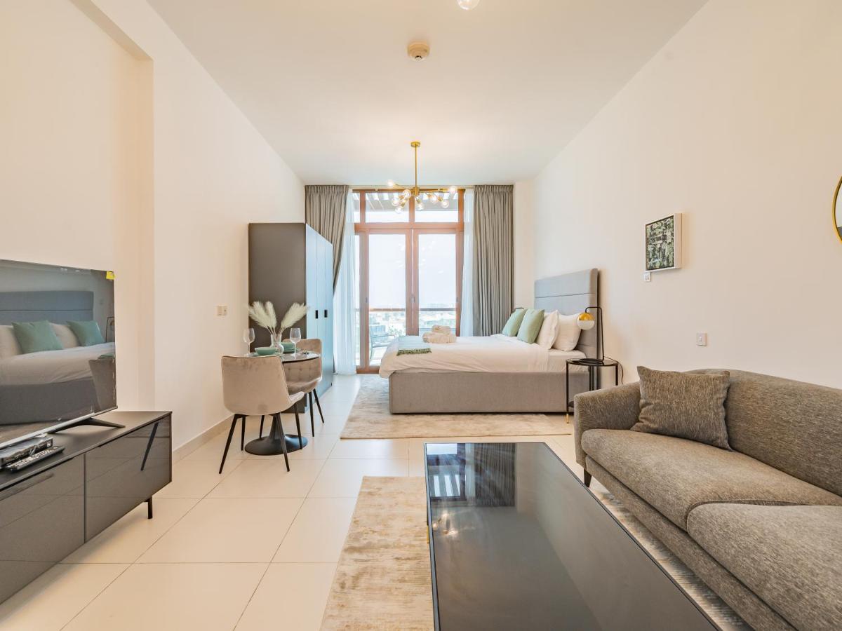 Minimalistic Studio in Palm Views - Palm Jumeirah - 2