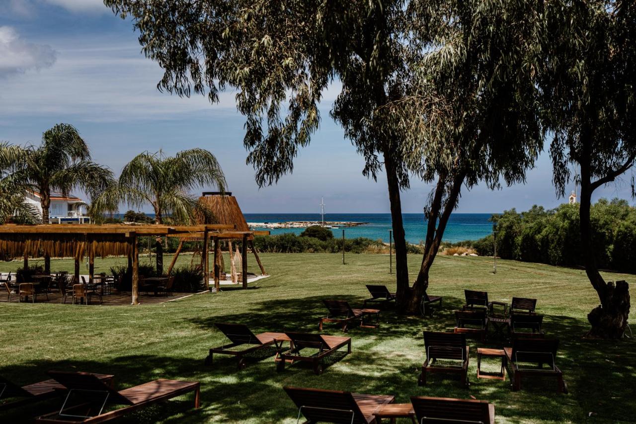 Cavo Zoe Seaside Hotel photo
