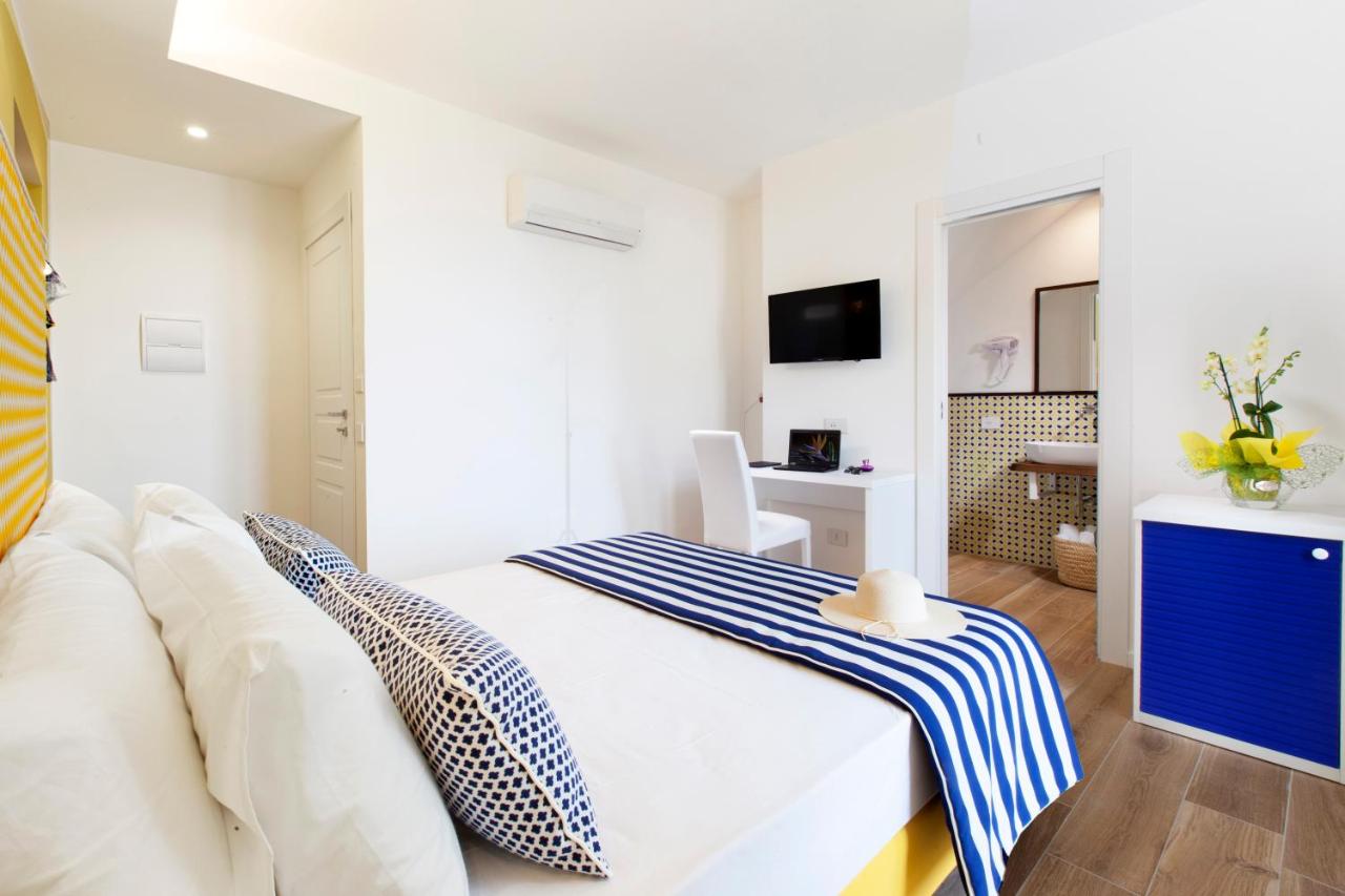 YourHome - Relais Loggia Li Galli - 3