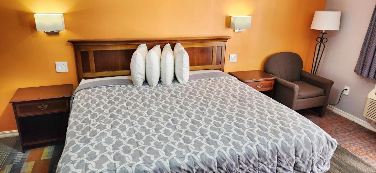 Swiss Villa Inn — photo 11