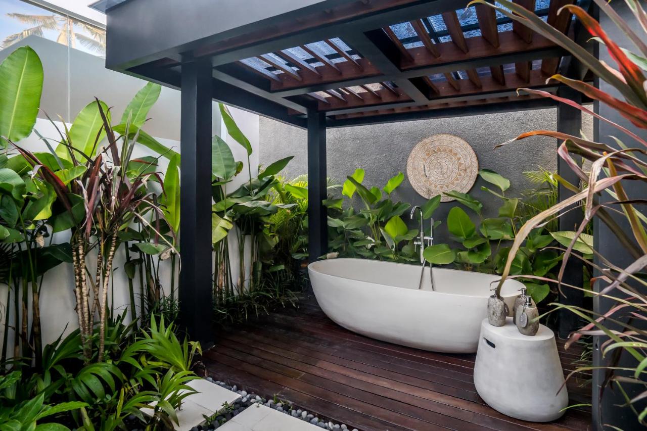 Villa Jehanne by BaliSuperHost - 3