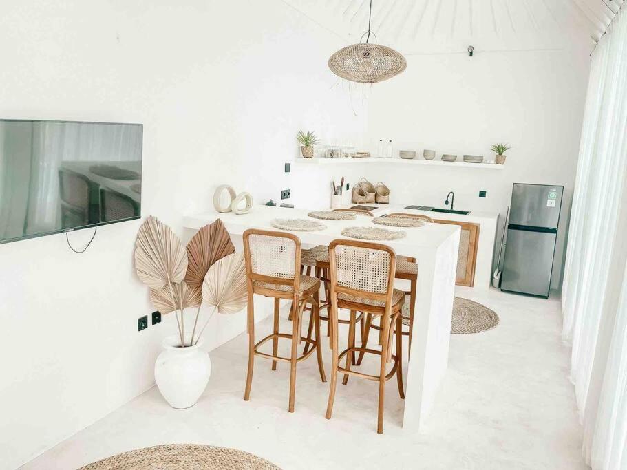 Renovated 2BD Oasis with POOL - CasaEra in Seminyak main hub - 5