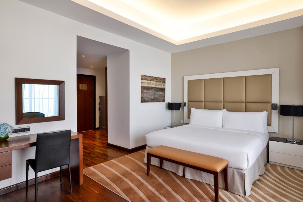 La Suite Dubai Hotel & Apartments photo