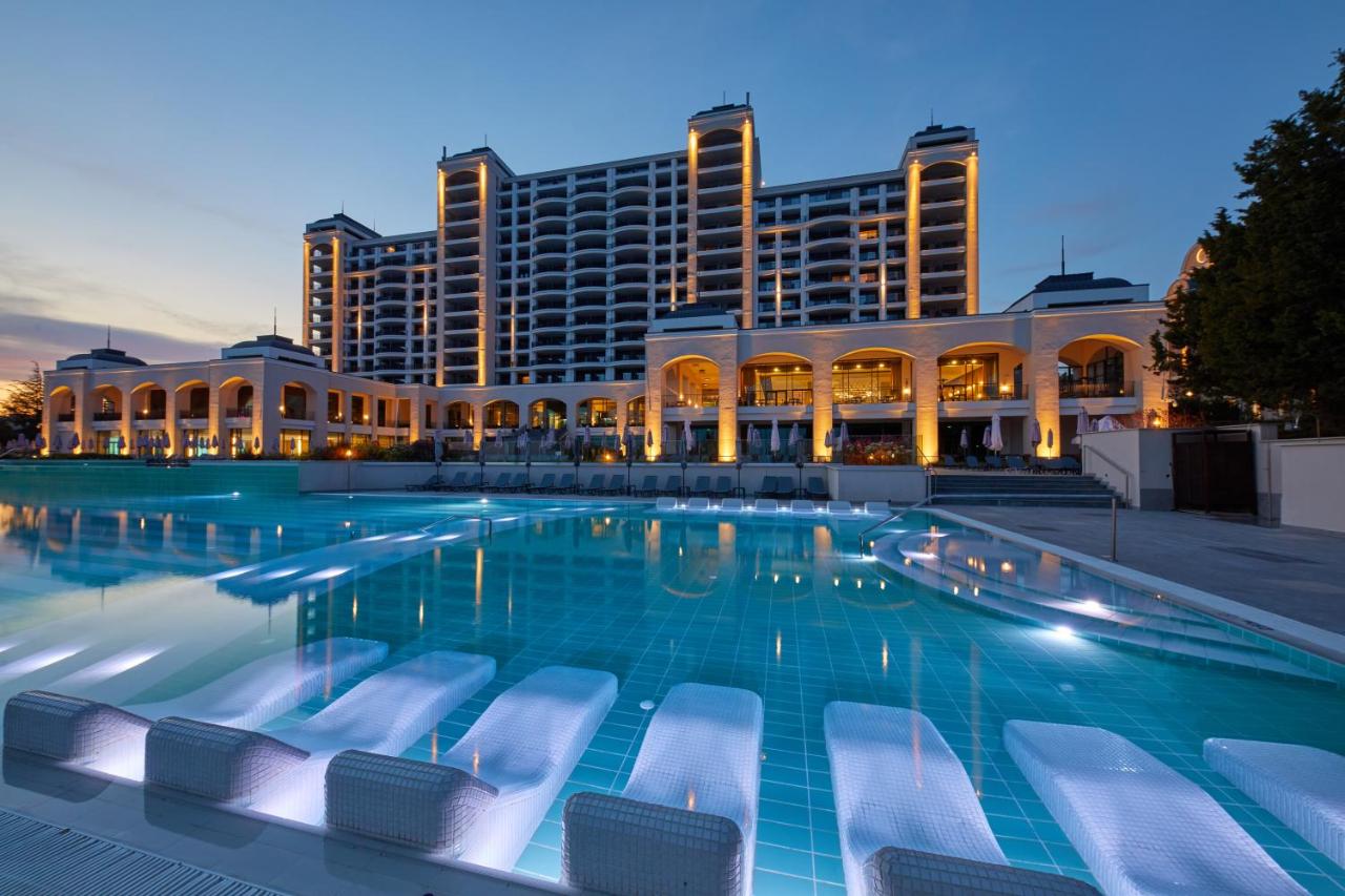 Secrets Sunny Beach Resort and Spa - Premium All Inclusive - Adults Only photo