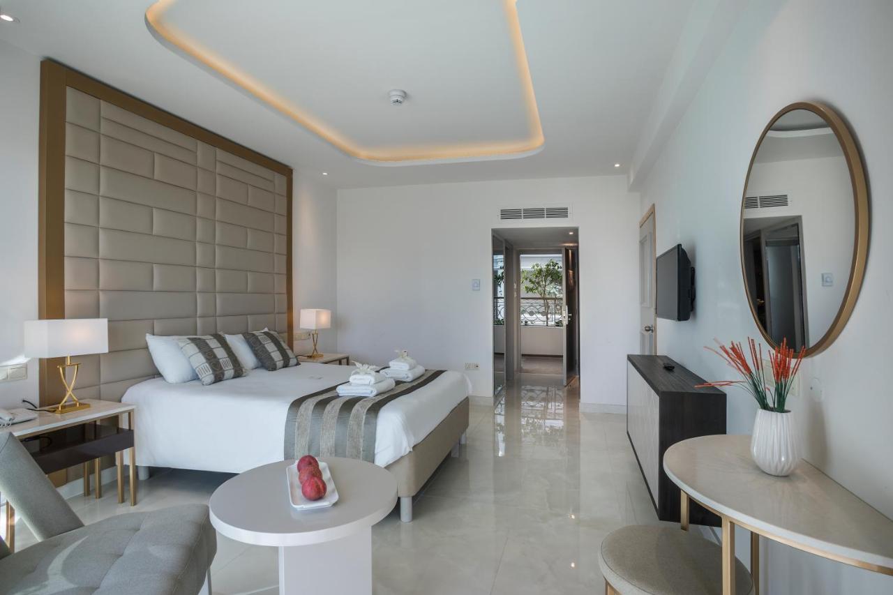 Constantinos the Great Beach Hotel photo