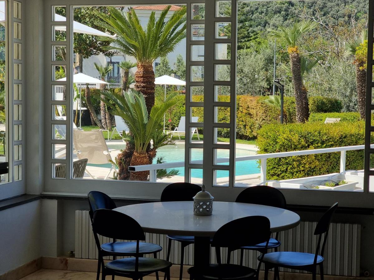 Amore Rentals - Villa Romeo photo