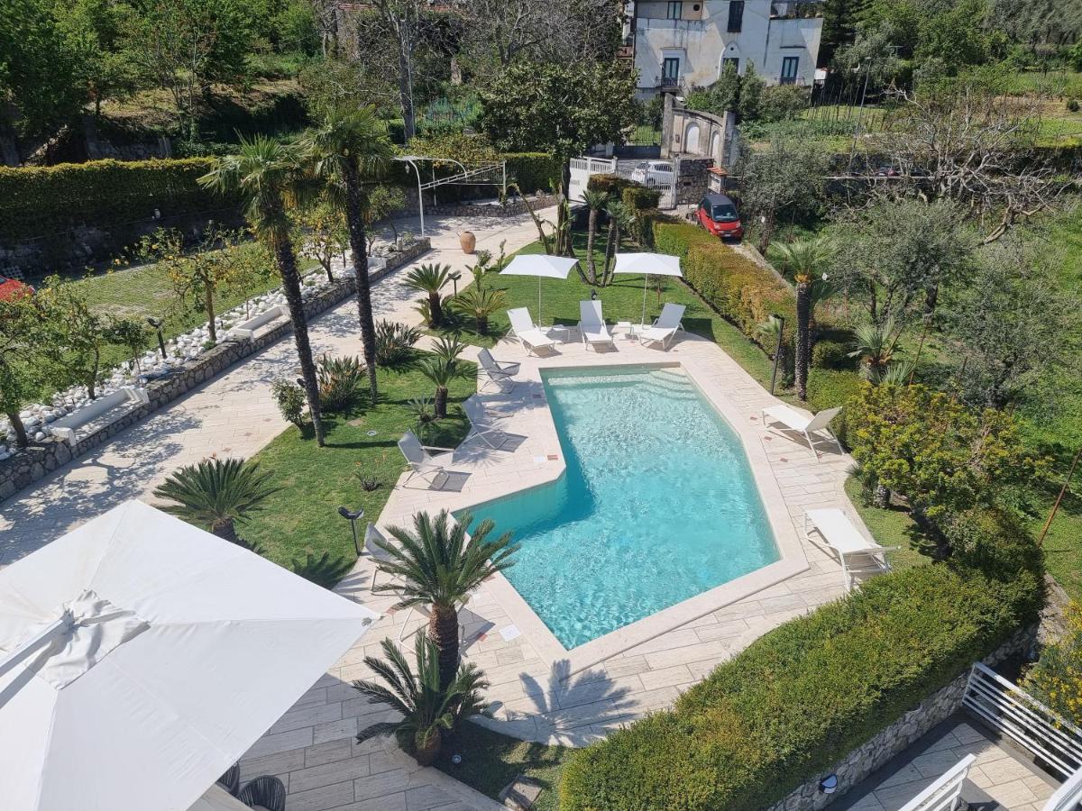 Amore Rentals - Villa Romeo photo