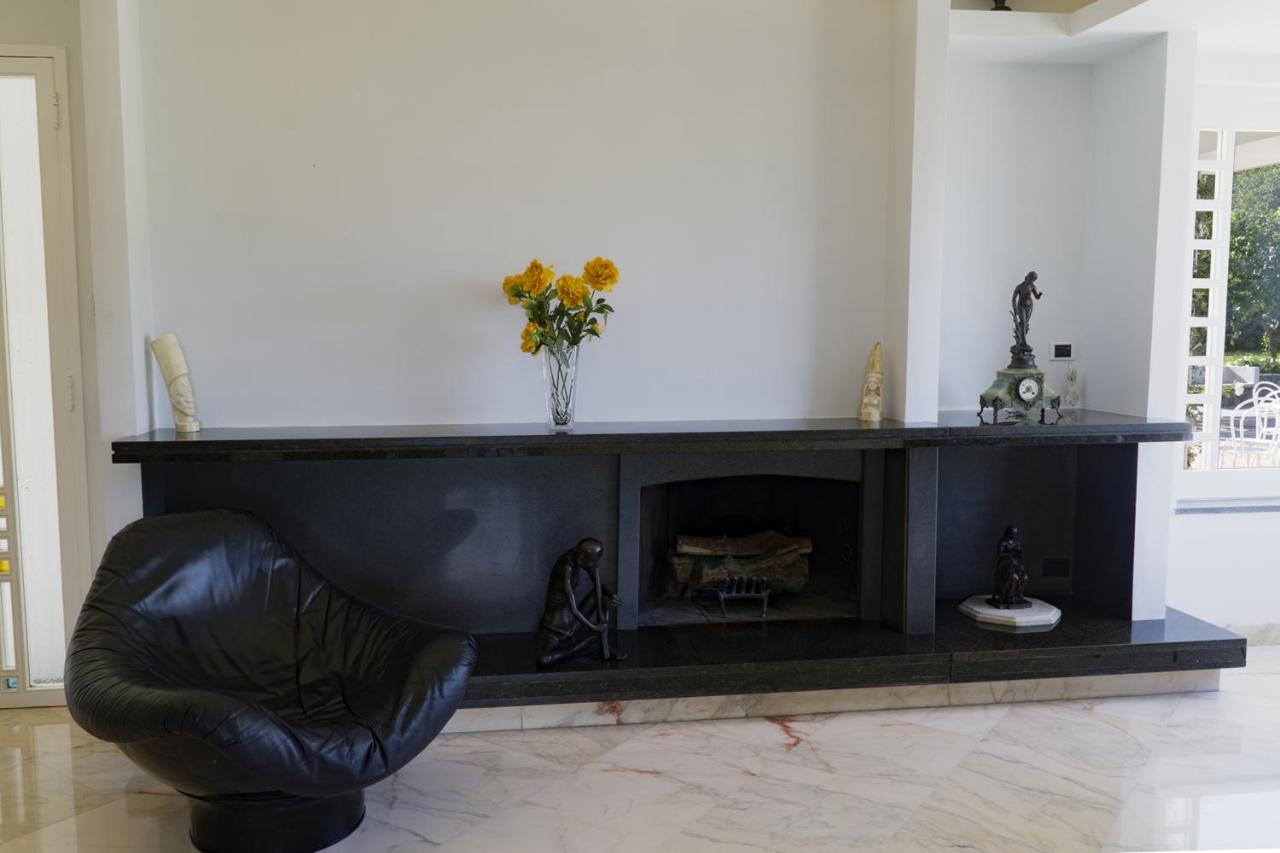 Amore Rentals - Villa Romeo photo