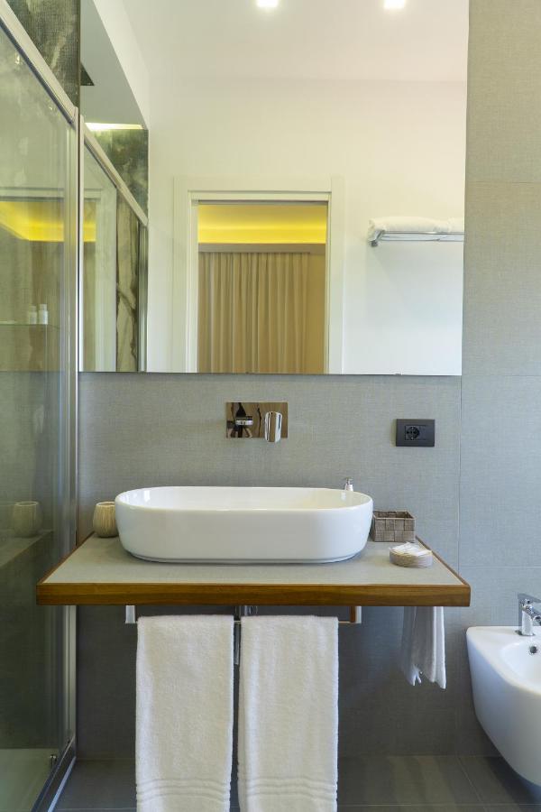 Amore Rentals - Villa Romeo photo