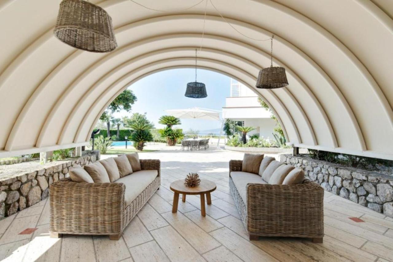 Amore Rentals - Villa Romeo photo