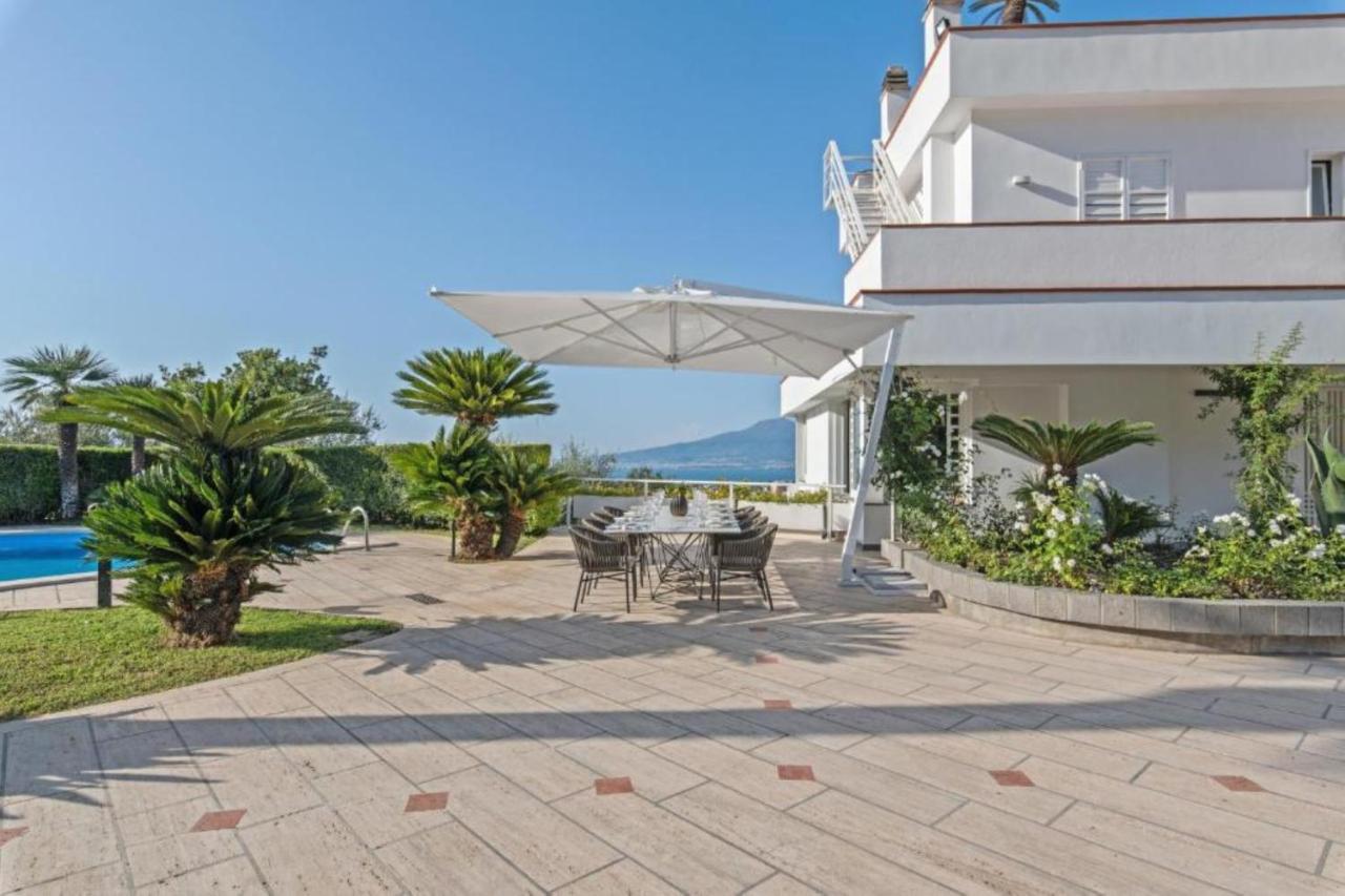 Amore Rentals - Villa Romeo photo