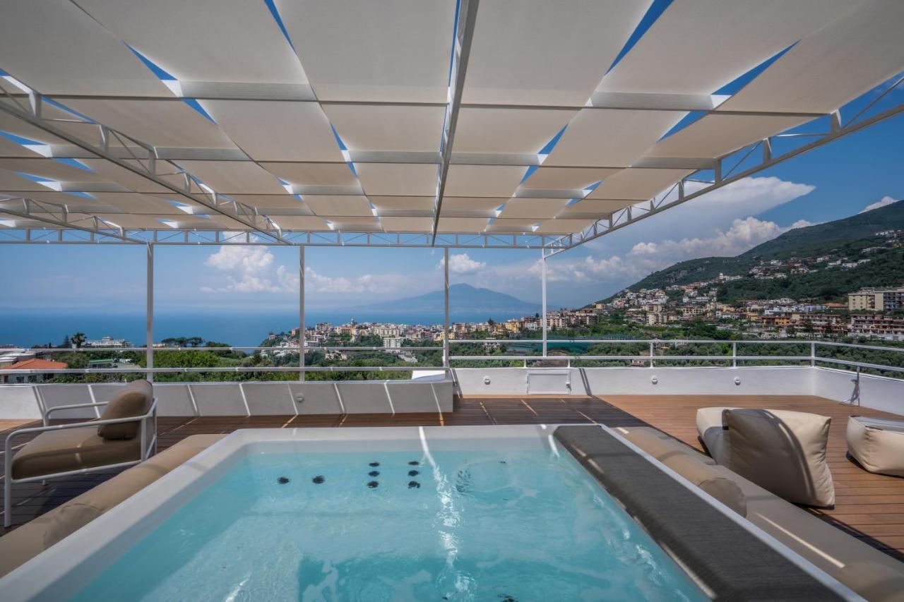 Amore Rentals - Villa Romeo photo