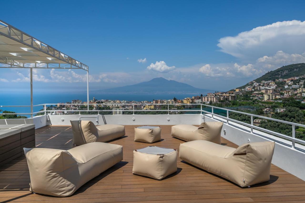 Amore Rentals - Villa Romeo photo