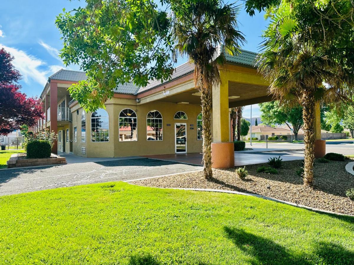 Hotel Zion Inn — photo 9