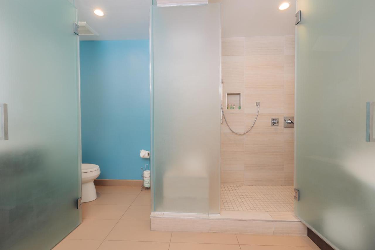 The Cove Hotel — photo 22