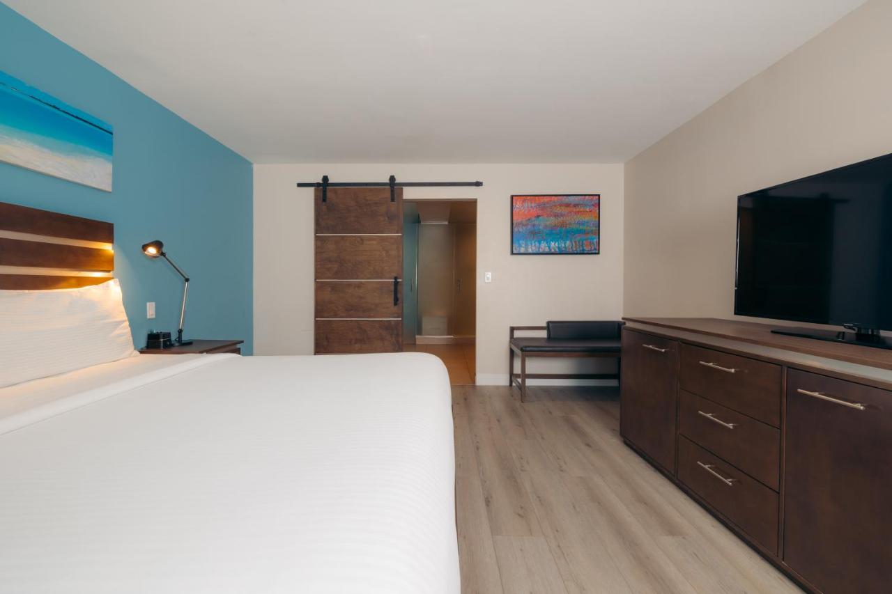 The Cove Hotel — photo 20