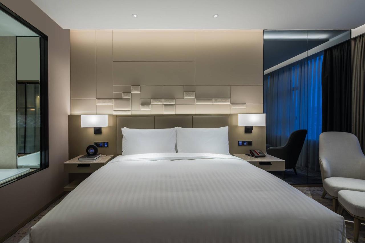 Chengdu Marriott Hotel Financial Centre photo