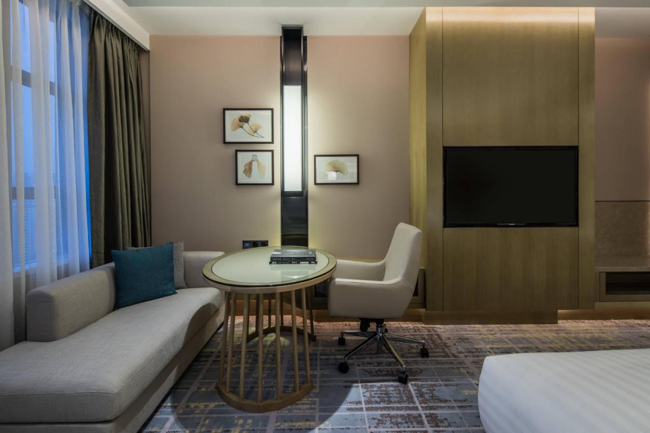 Chengdu Marriott Hotel Financial Centre photo