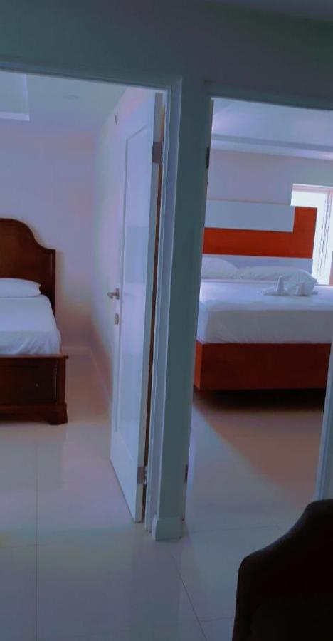 Impeccable 2-BR Apartment-Ornella Villa at Bayfront Villa - 3